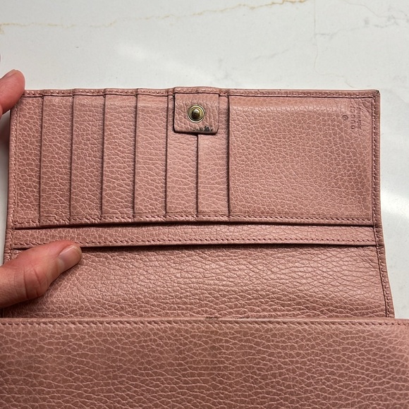 Pink Gucci wallet - Picture 4 of 13
